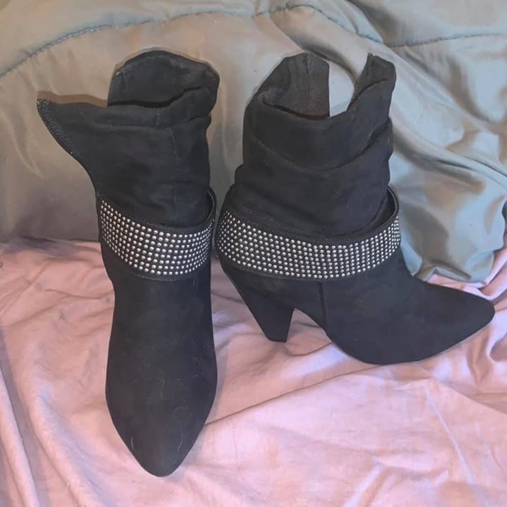 Shoes! All size 7.5!